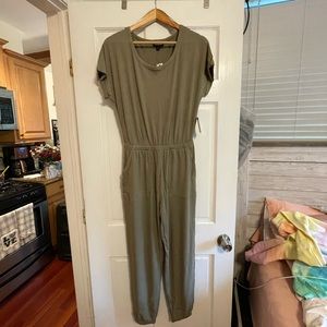 Express Army Green Romper/Jumpsuit, Size Small, NWT